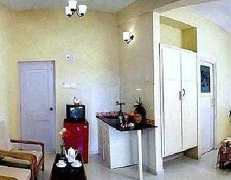 Summerville Beach Resort Candolim Extérieur photo